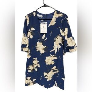 BELONGSCI Women's  Dress Sweet & Cute V-Neck Bell Sleeve Shift Dress Mini Dress